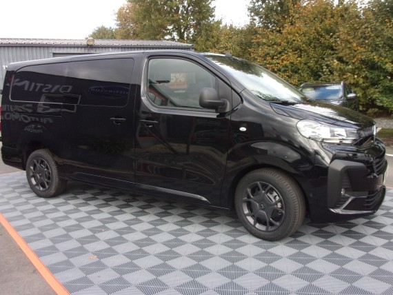 CITROEN JUMPY Jumpy Cabine Approfondie-004.jpg